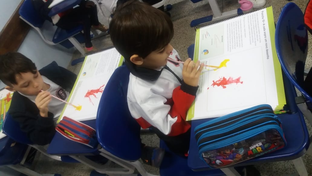 2° ano A. Prof° Carol. Aula de arte